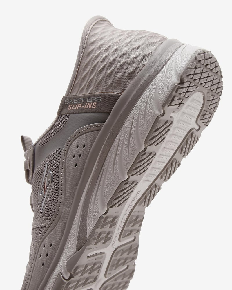 Skechers Slip-ins: Gratis Sport - Awe Inspiring - 8